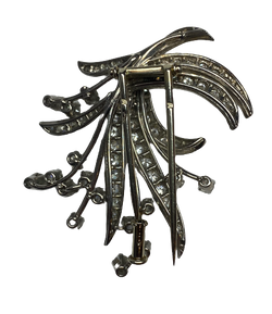 Broche Clip en or blanc et diamants