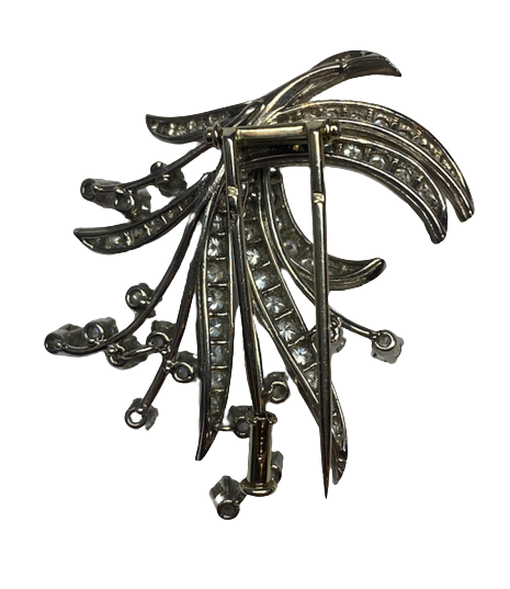 Broche Clip en or blanc et diamants