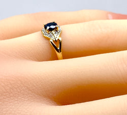 Bague en or, saphir et diamants