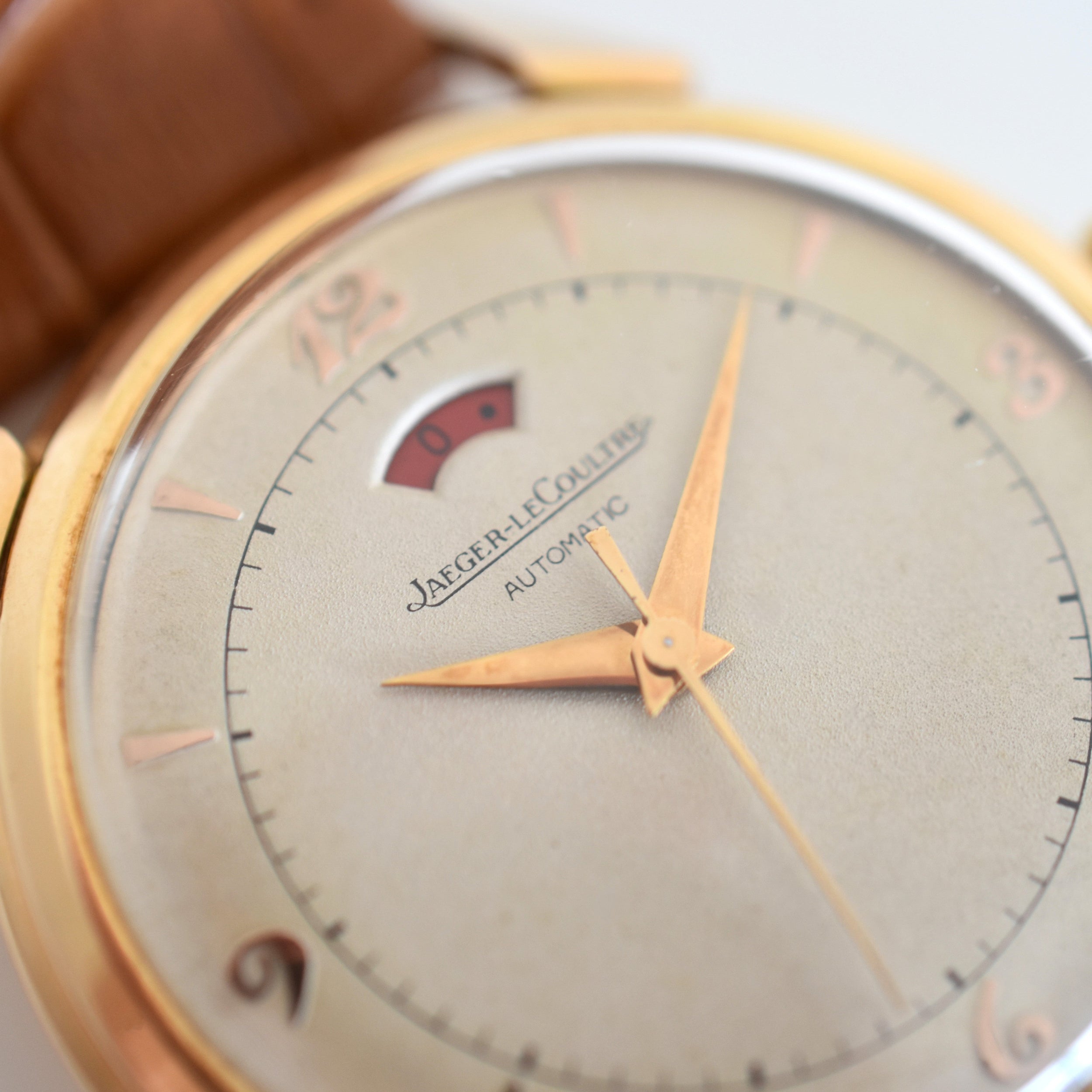 Montre JAEGER-LECOULTRE "Power Reserve 40h" en or rose et cuir