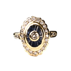Bague Entourage en or jaune, saphirs et diamants