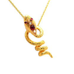 Pendentif en or jaune, rubis et perles