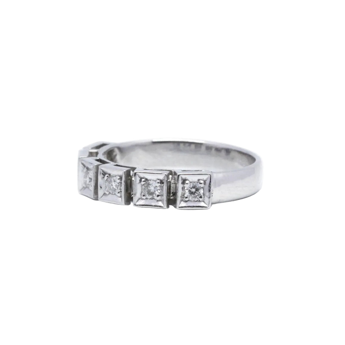 Bague Alliance en or blanc et diamants