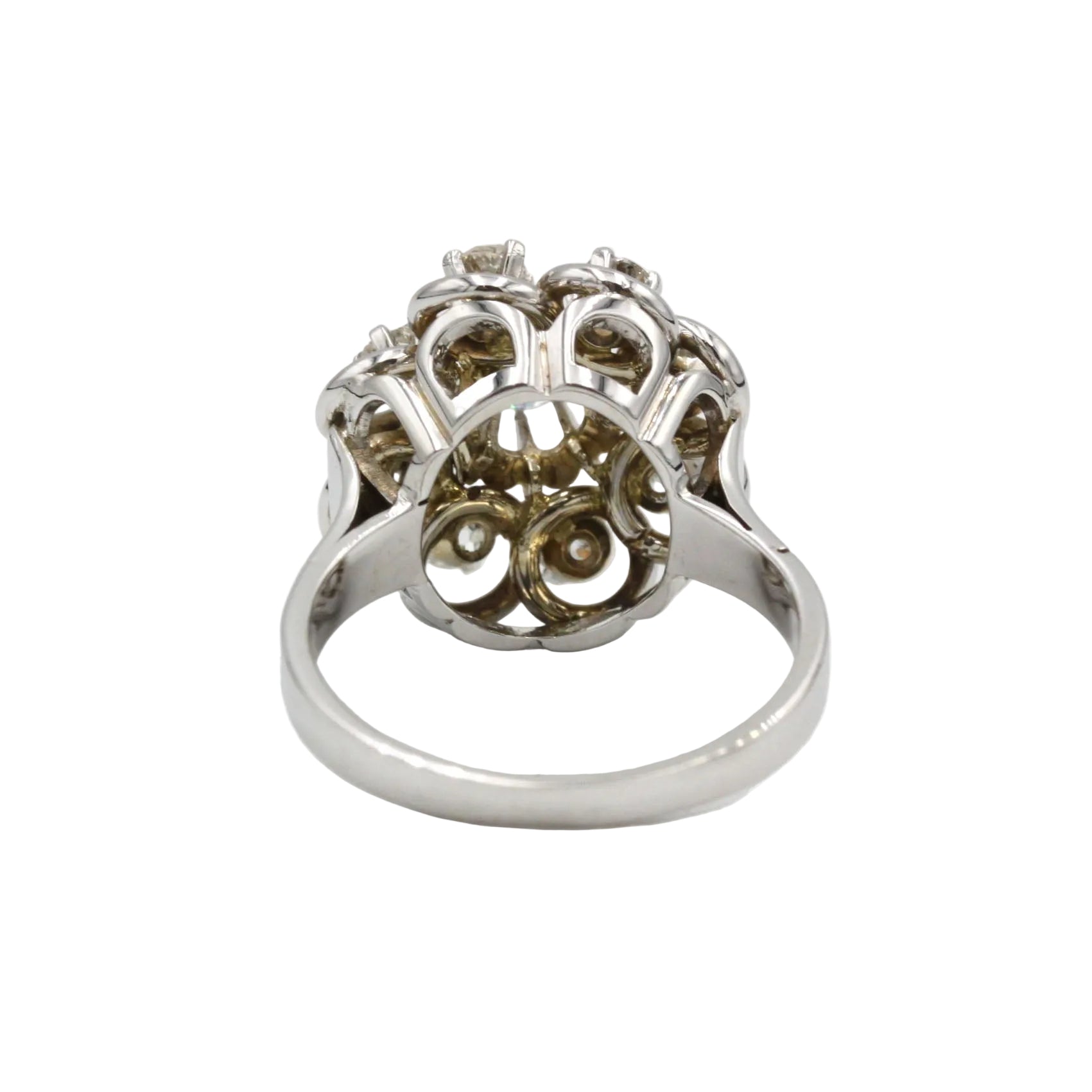 Bague Marguerite en or blanc et diamants