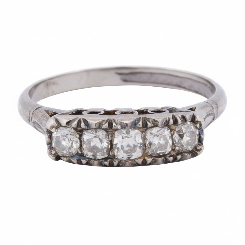 Bague Jarretière en or blanc et diamants