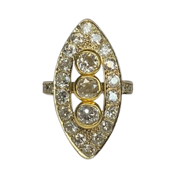 Bague Marquise en or jaune et diamants
