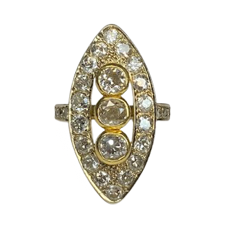 Bague Marquise en or jaune et diamants