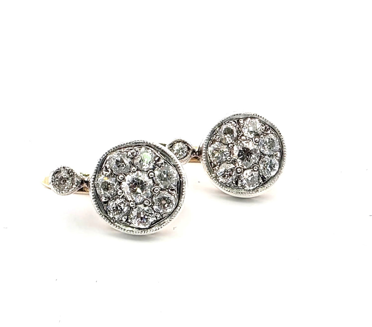 Boucles d'oreilles Dormeuses en or jaune et diamants