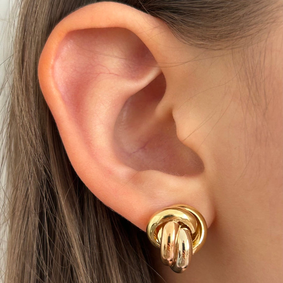 Boucles d'oreilles Puces en or blanc, or jaune et or rose