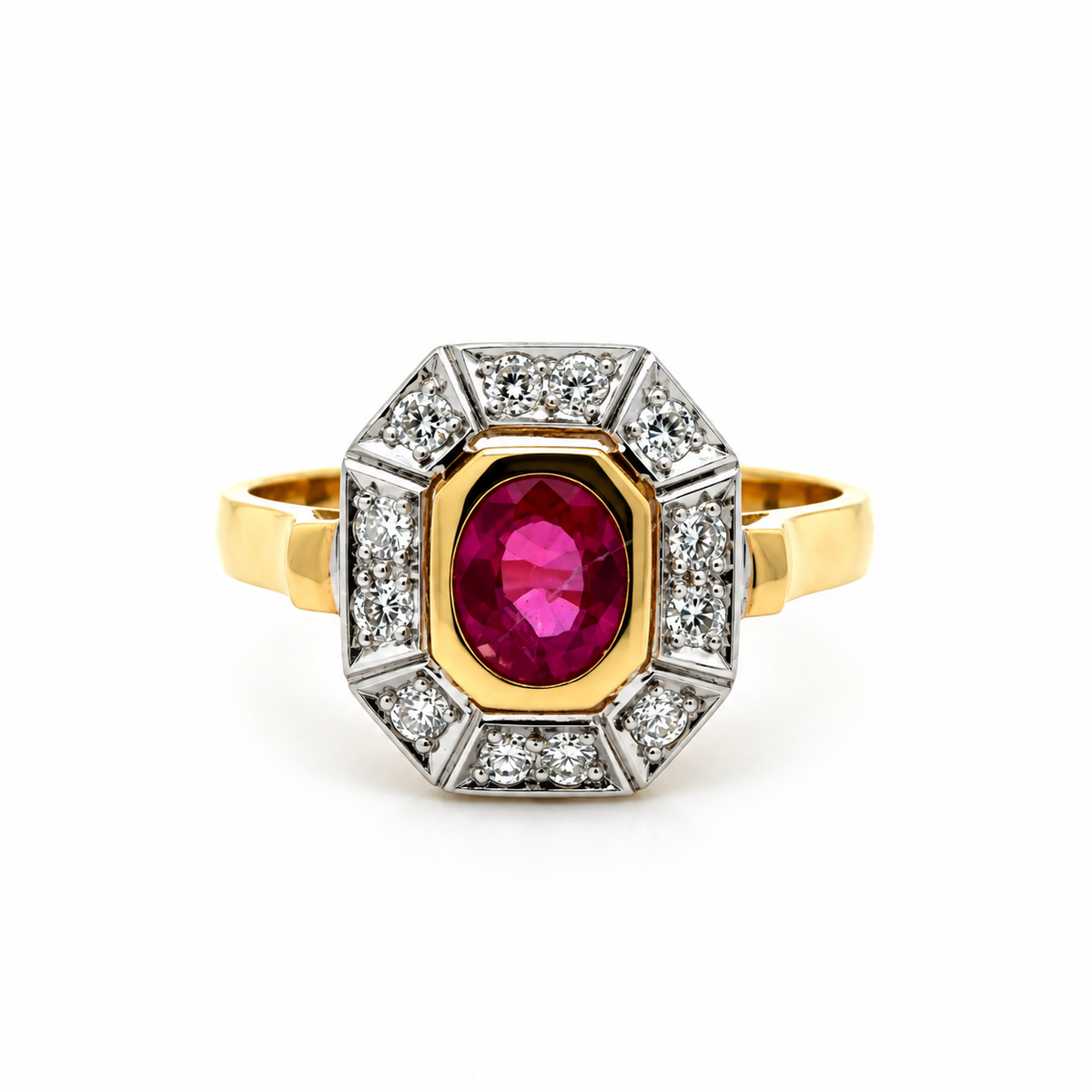 Bague Cocktail en or jaune, rubis et diamants