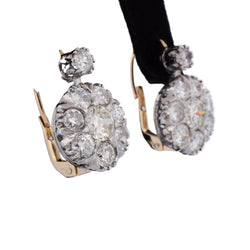 Boucles d'oreilles Dormeuses en platine et diamants