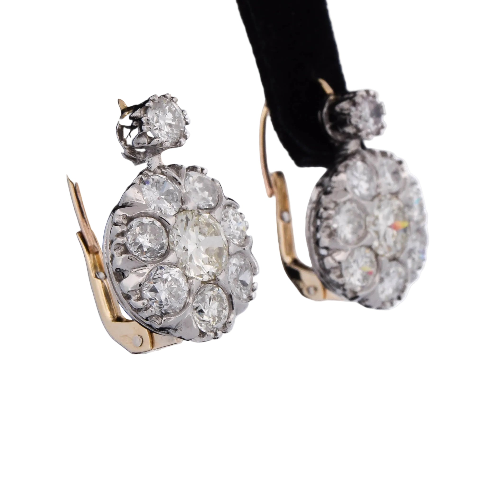 Boucles d'oreilles Dormeuses en platine et diamants
