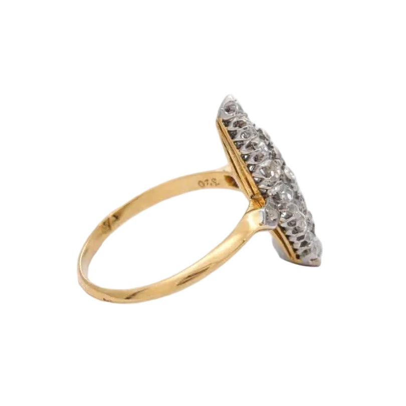Bague Marquise en or jaune et diamants