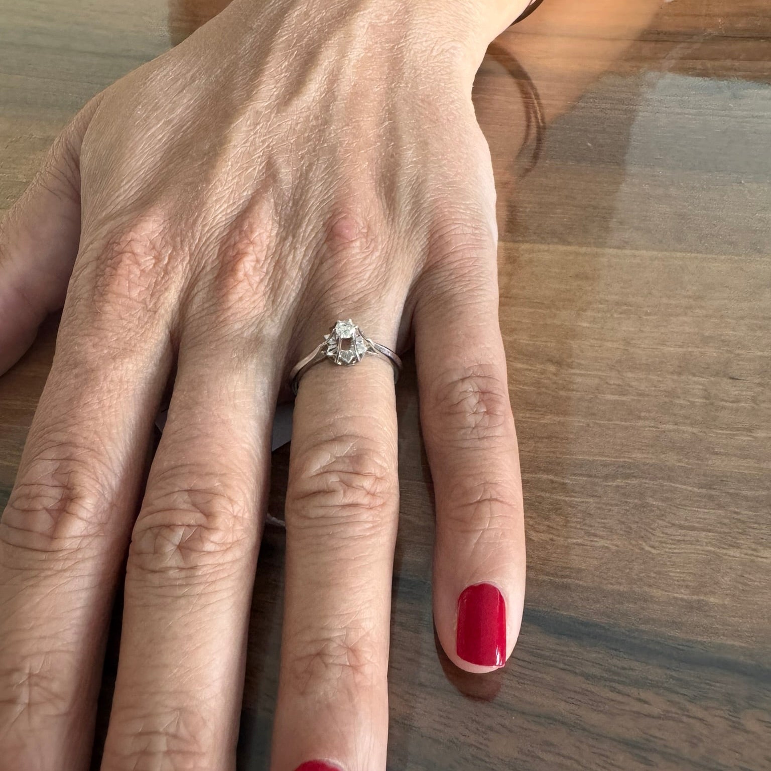Bague Solitaire en or blanc et diamant