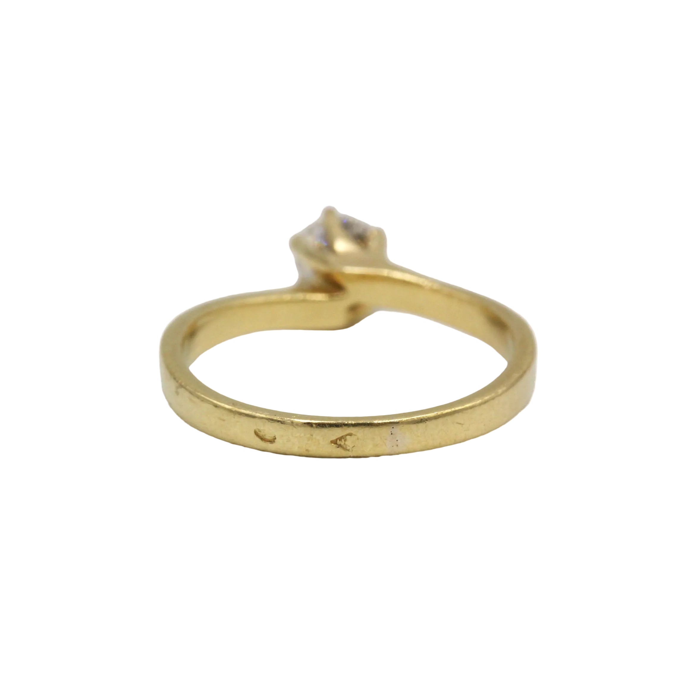Bague Solitaire en or jaune et diamant