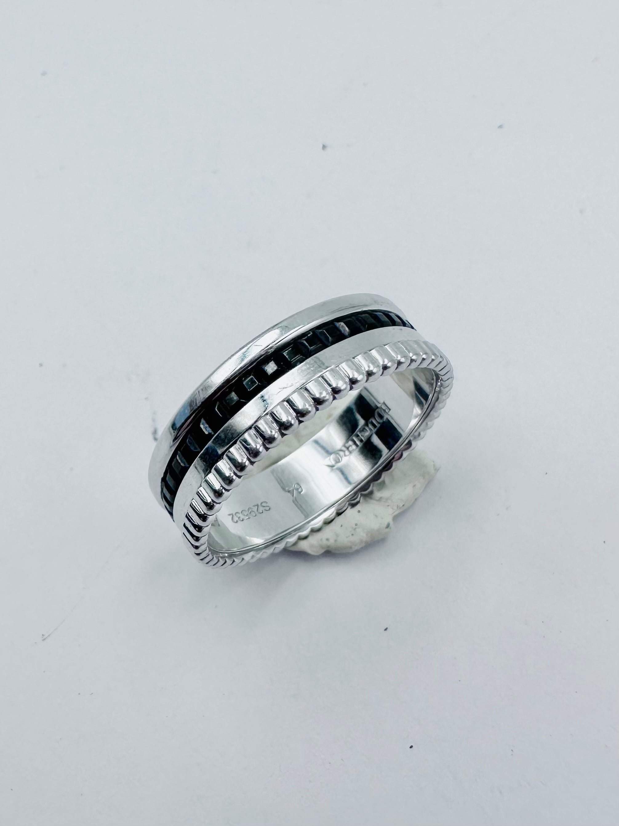 Bague BOUCHERON "Quatre Black Edition" en or blanc et PVD noir