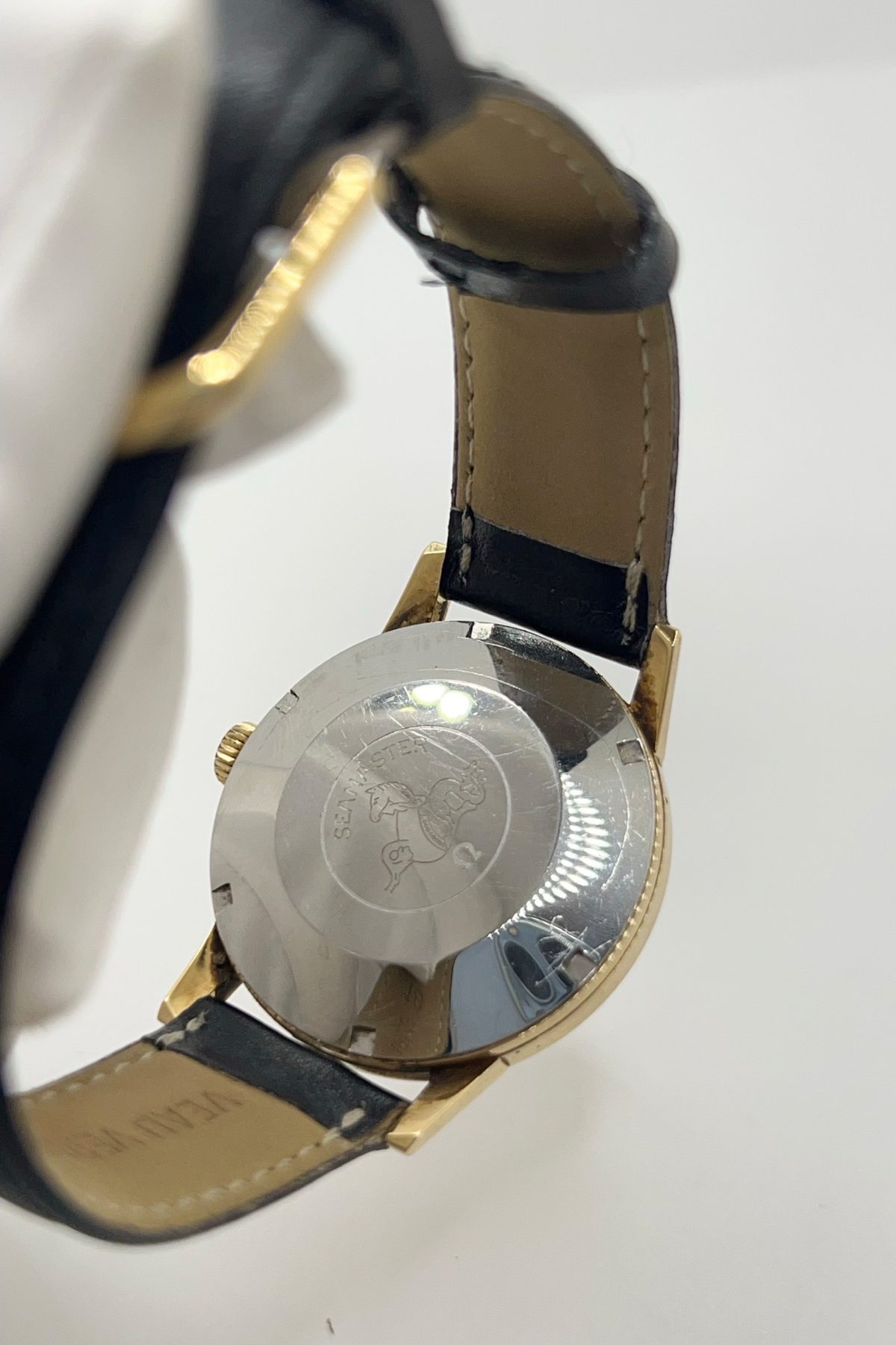 Montre OMEGA "Seamaster 300" en acier et cuir