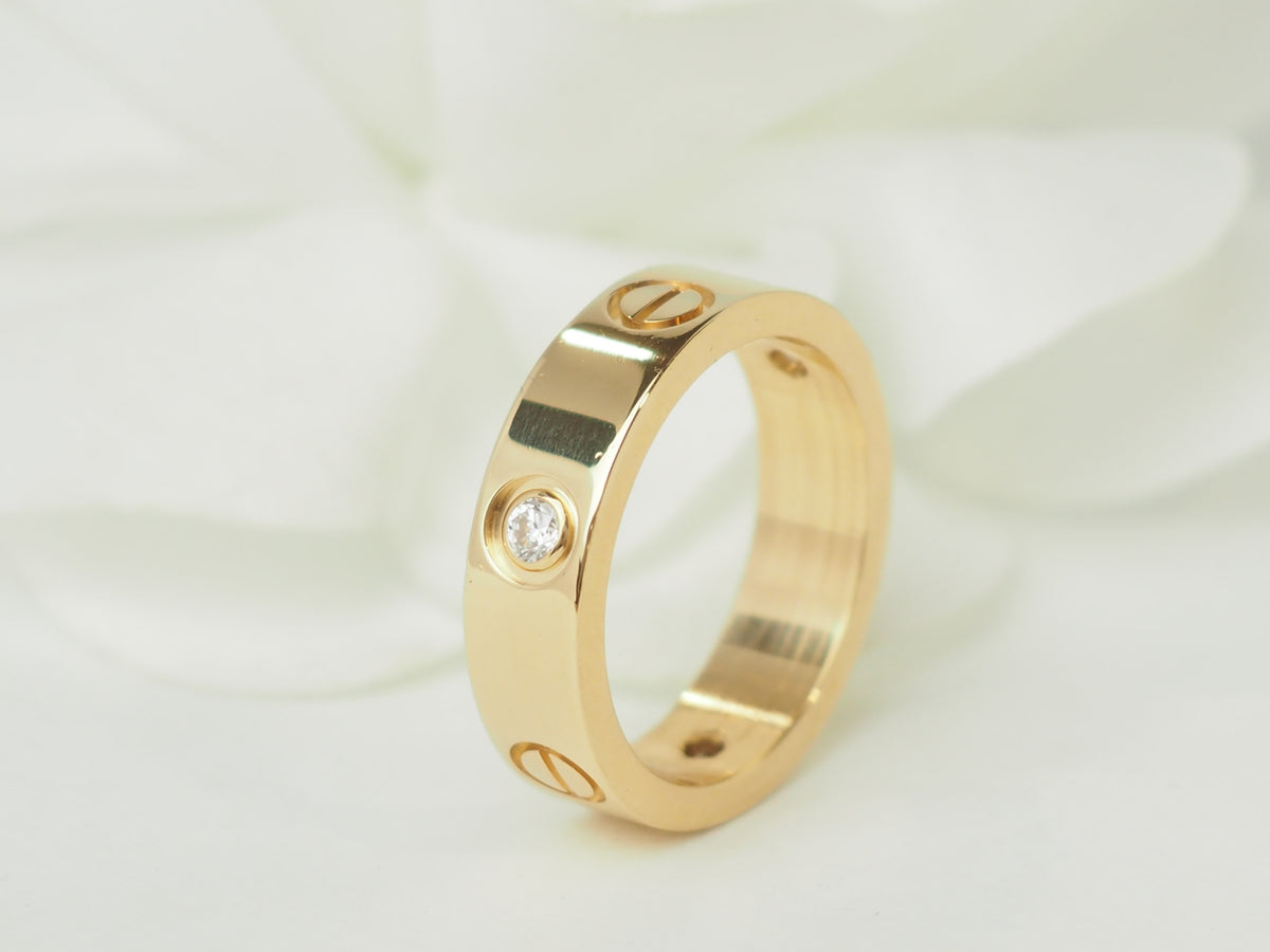 Bague Alliance CARTIER "Love" en or jaune et diamants