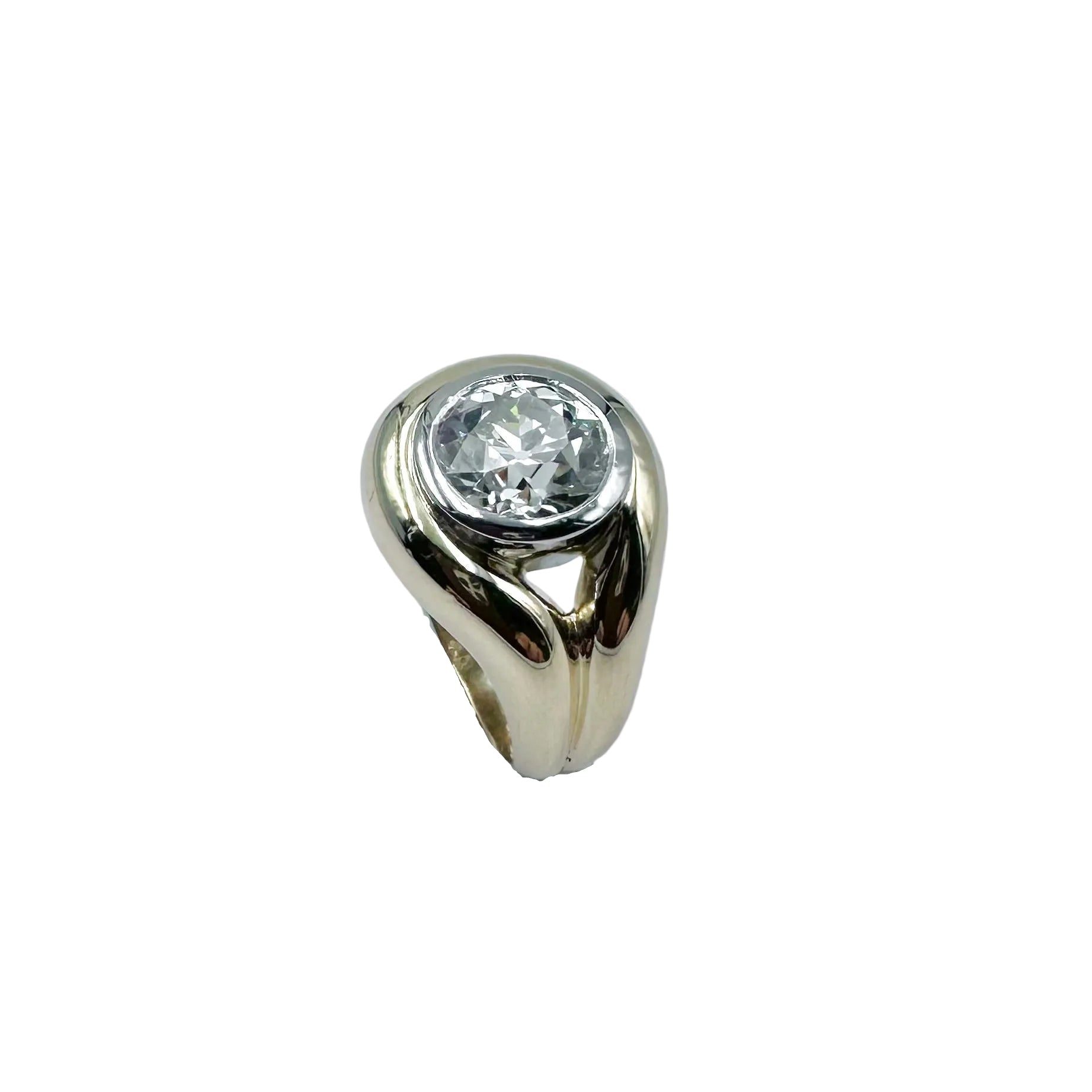 Bague Solitaire en or jaune, platine et diamant