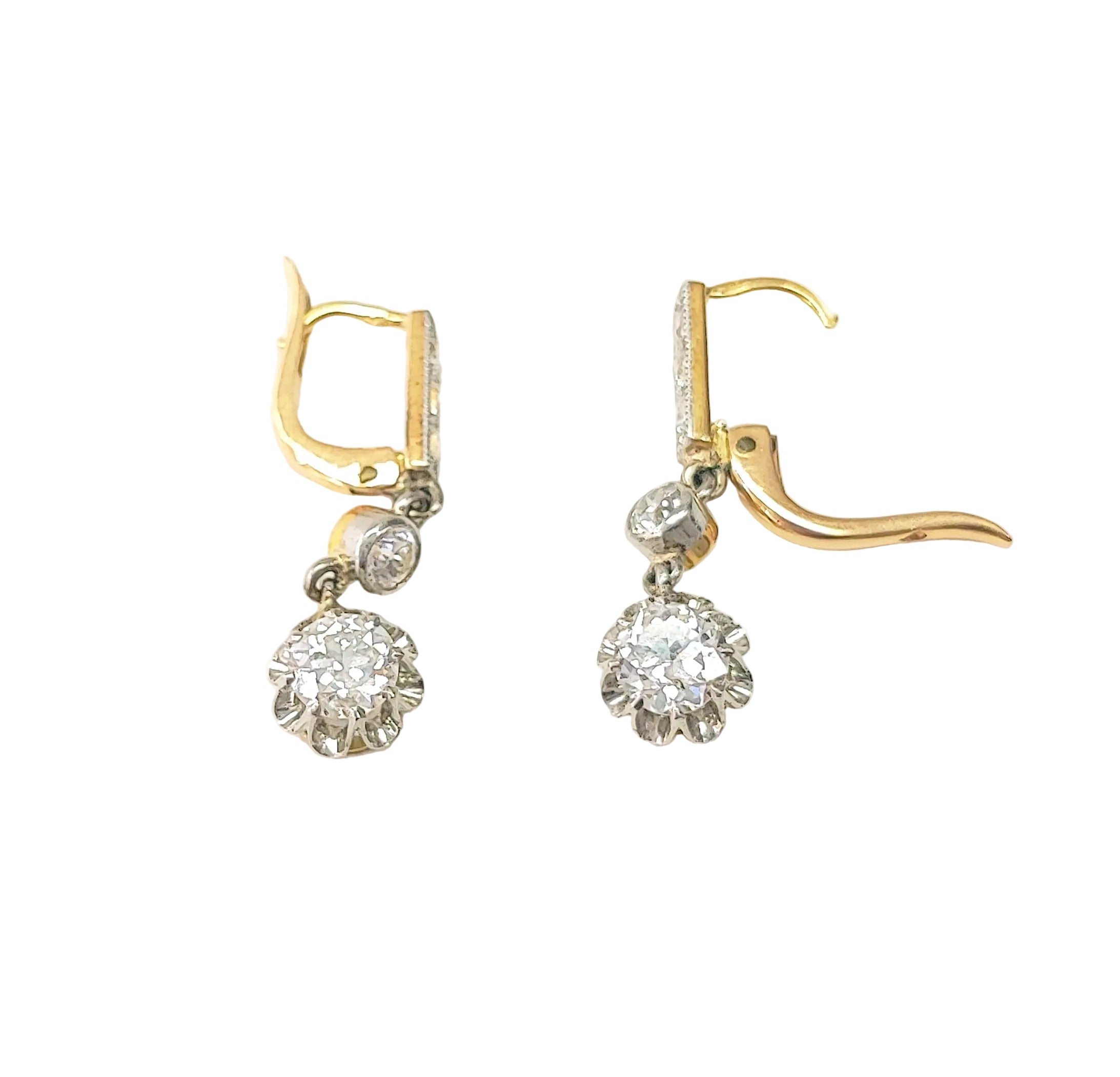 Boucles d'oreilles Dormeuses en or blanc, or jaune et diamants