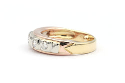 Bague Alliance en or blanc, or jaune, or rose et diamants