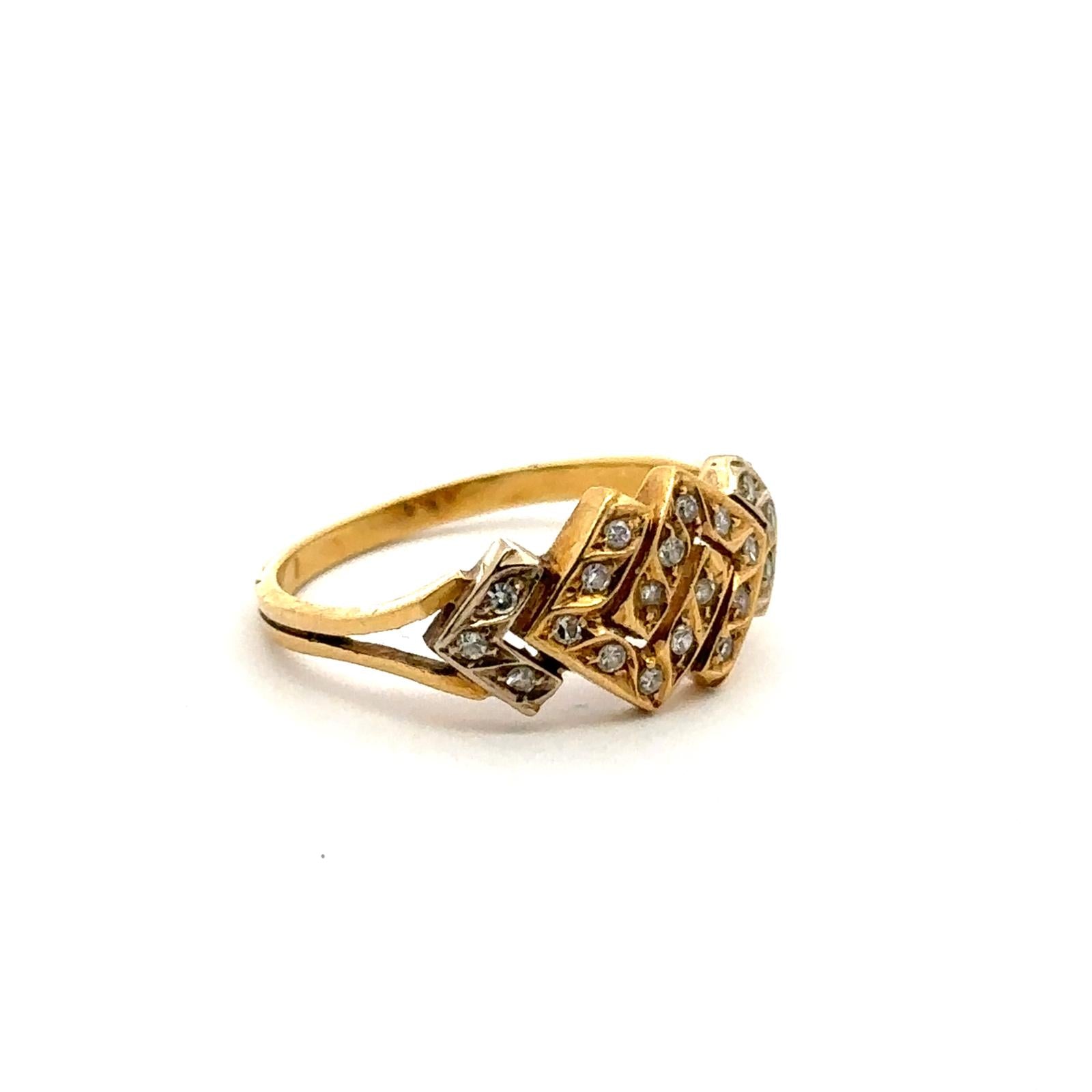 Bague en or jaune et diamants