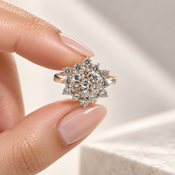 Bague Cocktail en or blanc et diamants