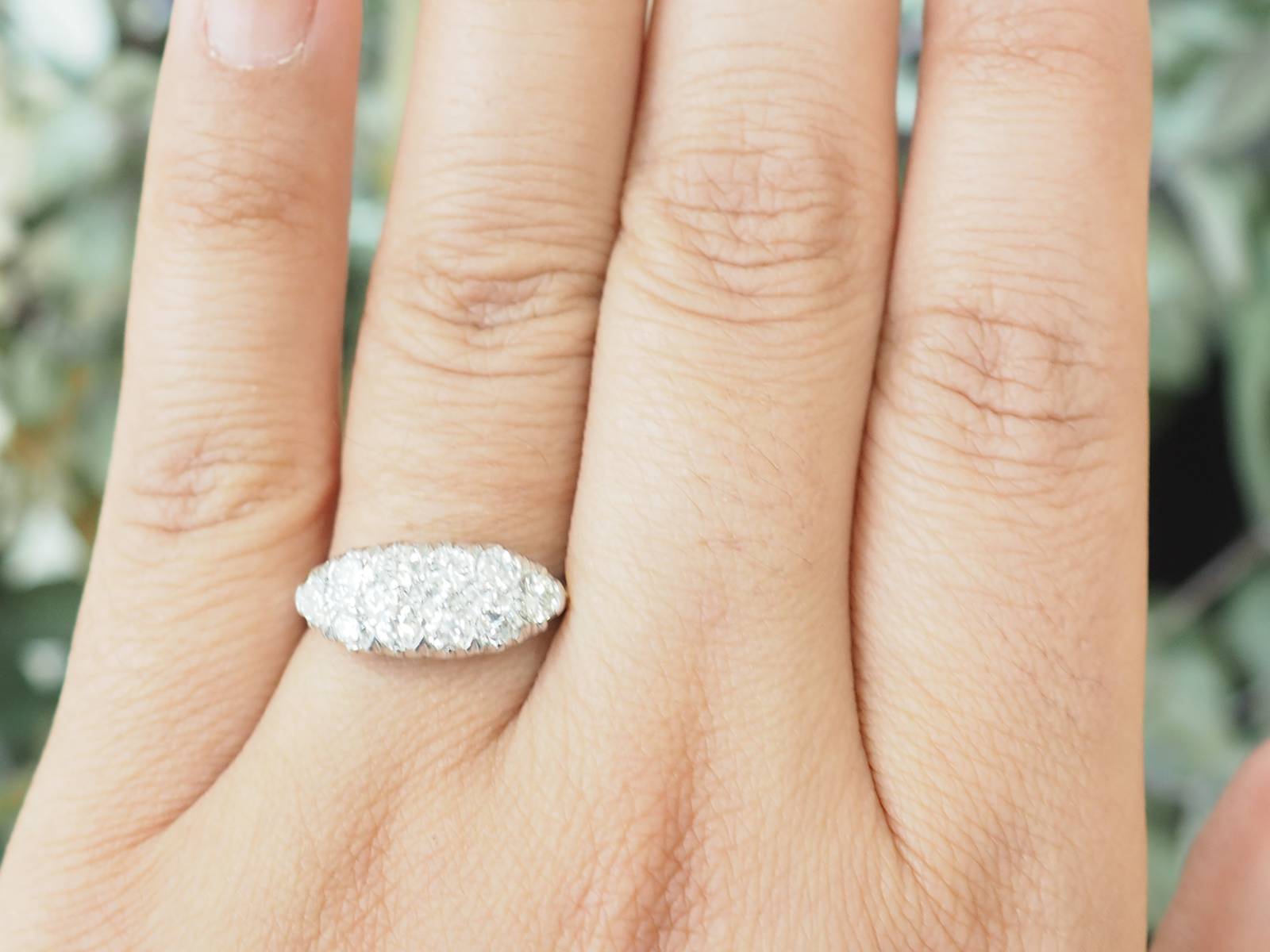 Bague Alliance en or blanc et diamants