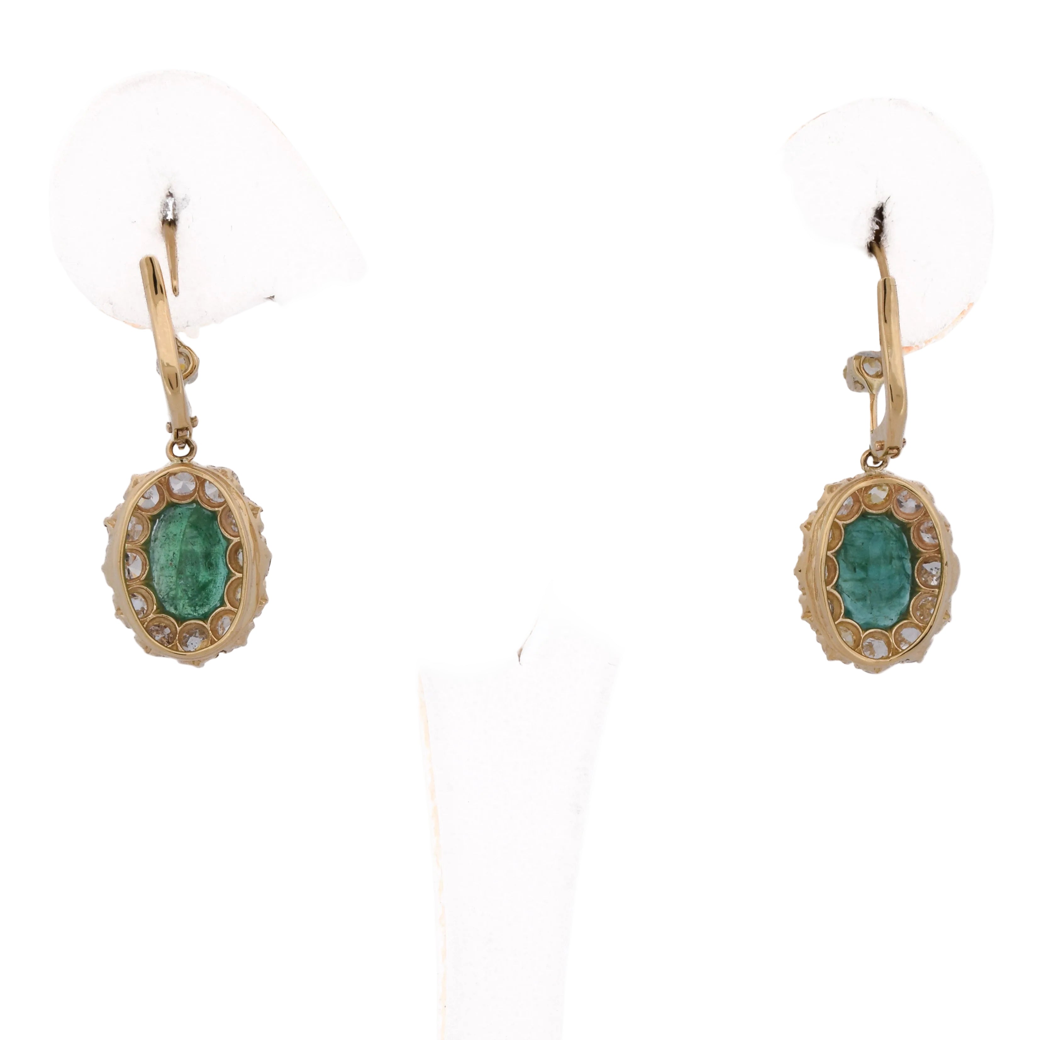 Boucles d'oreilles Pendantes en or jaune, émeraudes et diamants