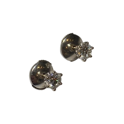 Boucles d'oreilles Puces en or blanc et diamants