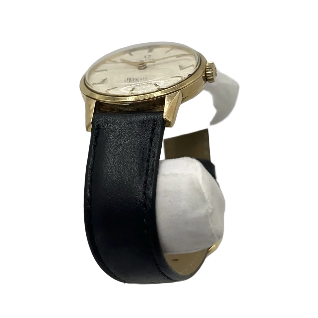 Montre OMEGA Seamaster 300 en acier et cuir