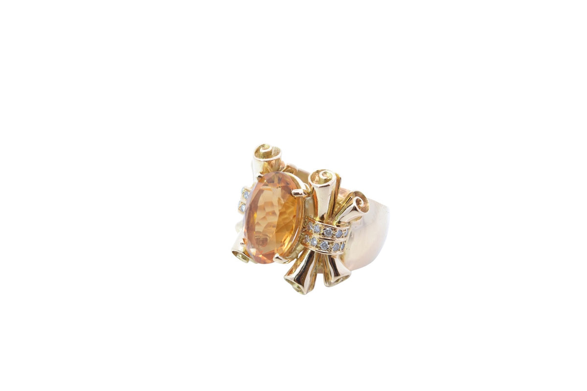 Bague Cocktail en or jaune, citrine et diamants