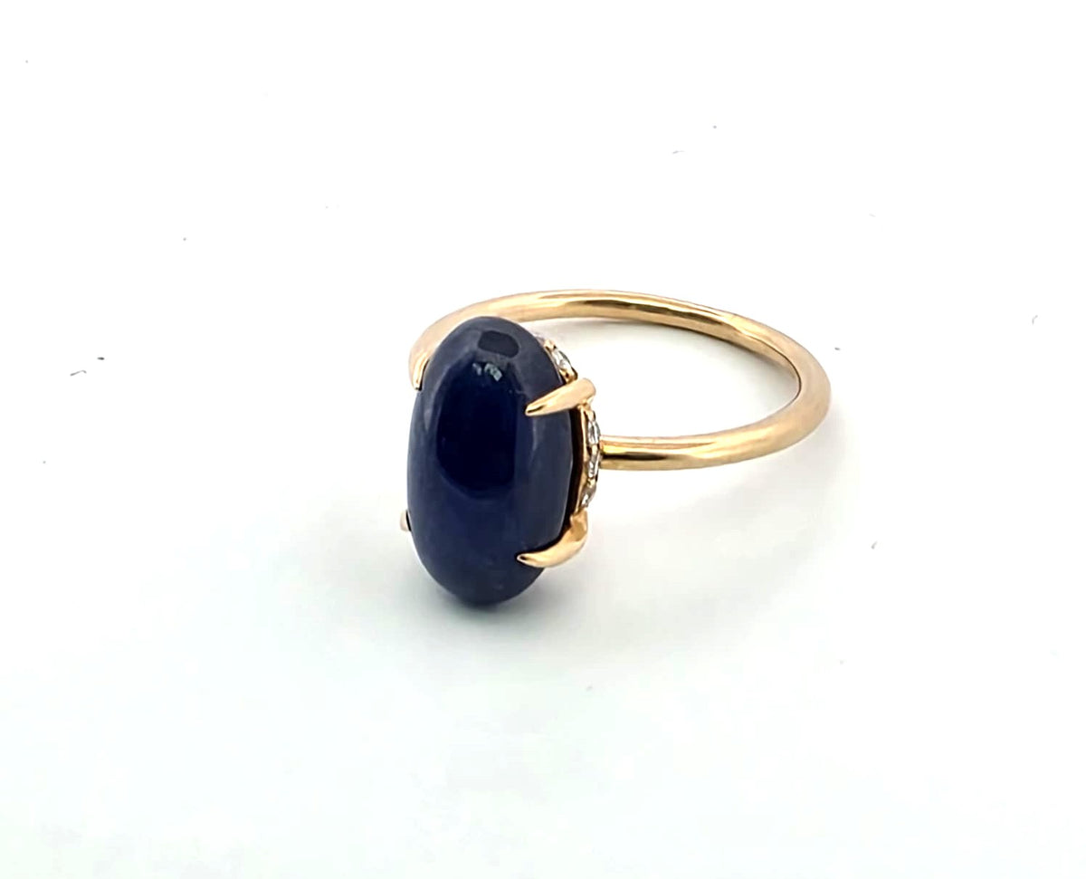 Bague Solitaire en or jaune, saphir et diamants