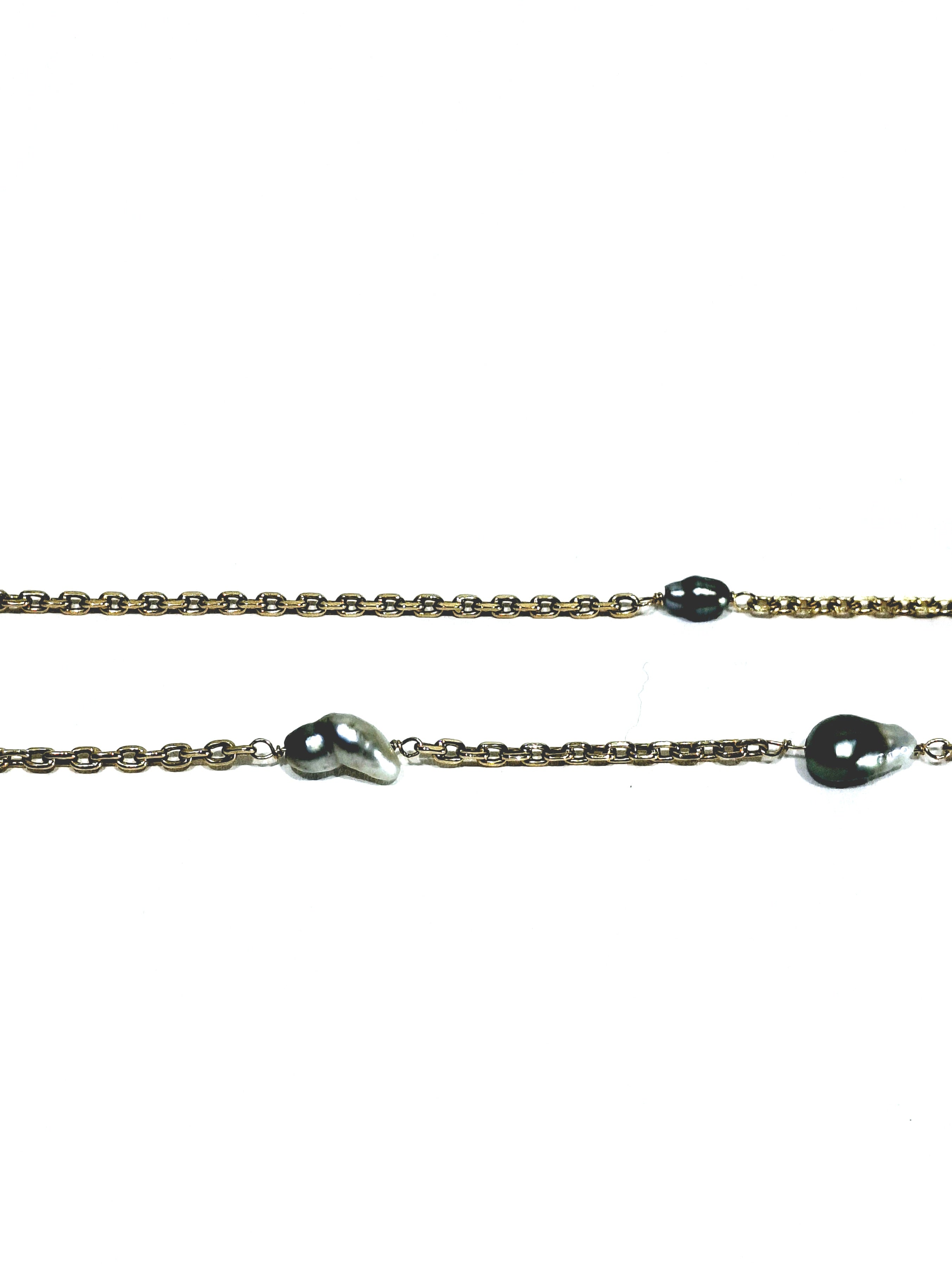 Sautoir en or rose et Perles de Tahiti.
