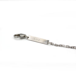 Bracelet VICTORIA CASAL "Étiquette" en or blanc, nacre et diamants