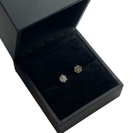 Boucles d'oreilles Puces en or blanc et diamants
