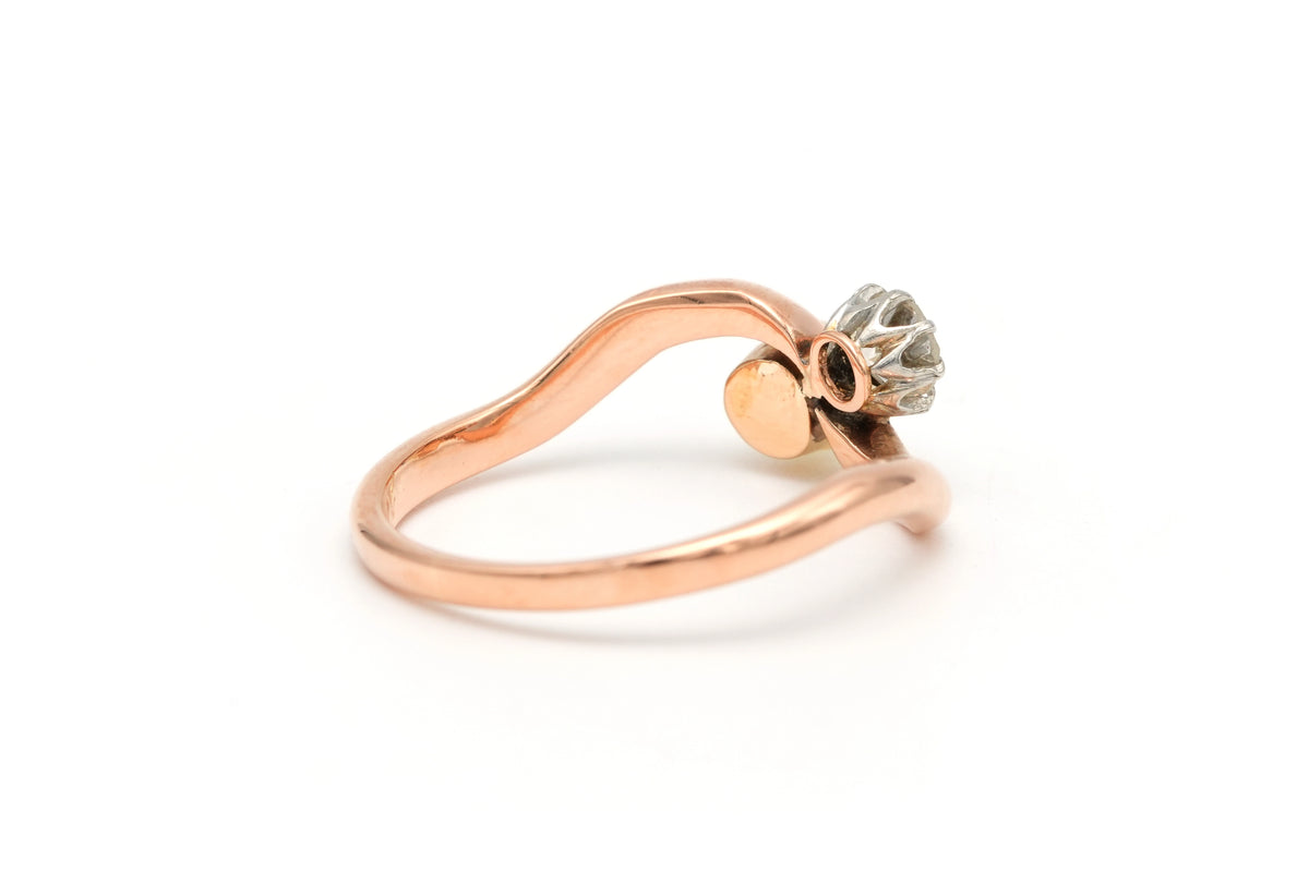 Bague Toi & Moi en or rose, perle et diamant