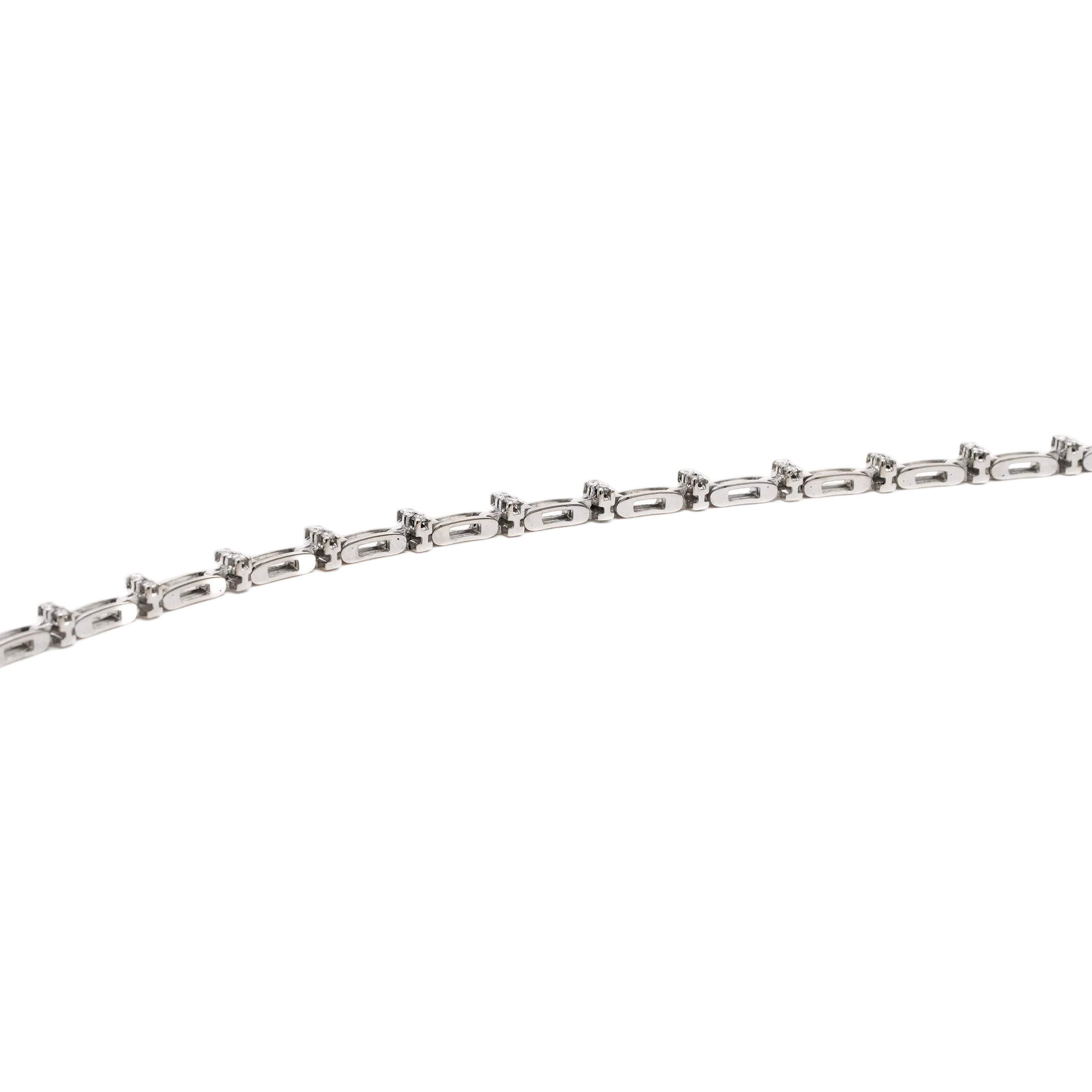 Bracelet en or blanc et diamants