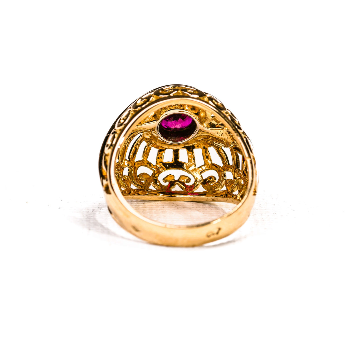 Bague Dôme ren or rose, platine et rubis
