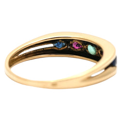 Bague en or jaune, émeraude, rubis, saphirs et diamants