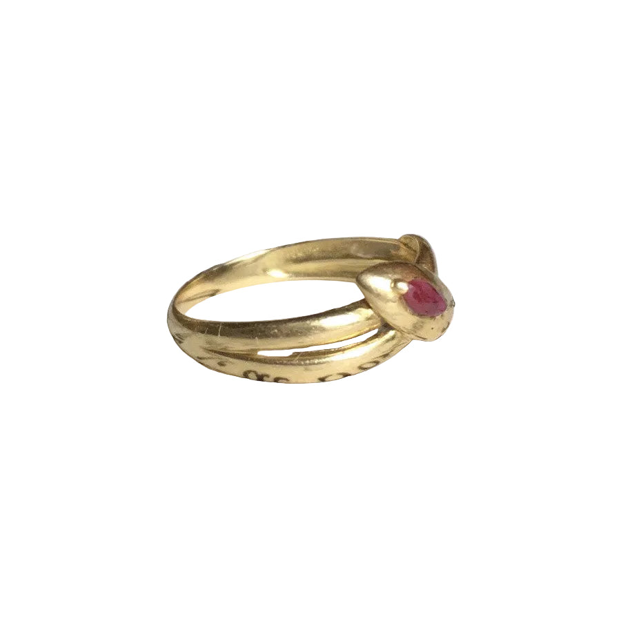 Bague en or jaune et rubis