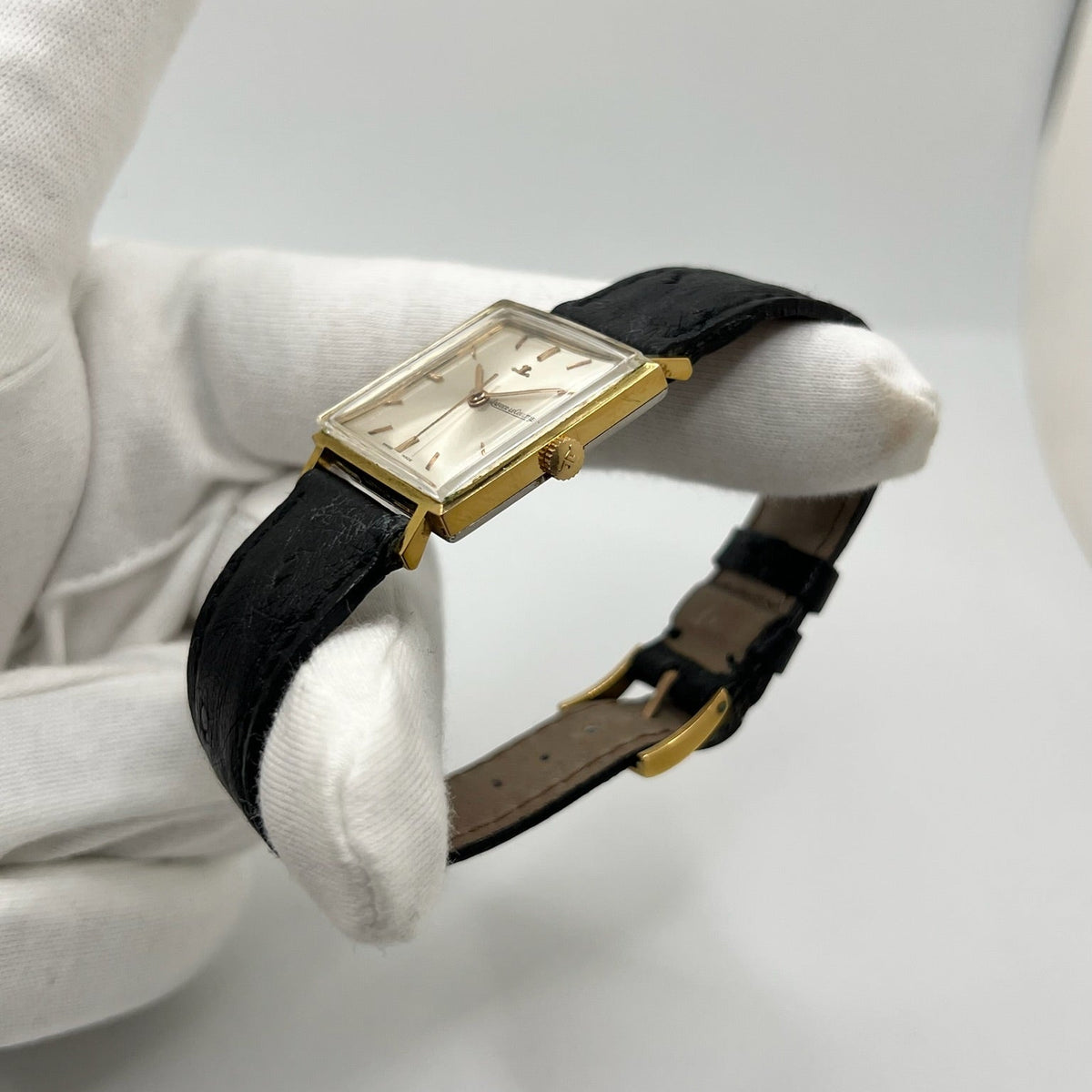 Montre JAEGER-LECOULTRE Vintage Carrée plaqué or, argent, acier et cuir