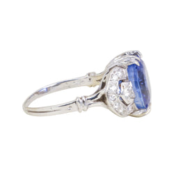 Bague en platine, saphir et diamants