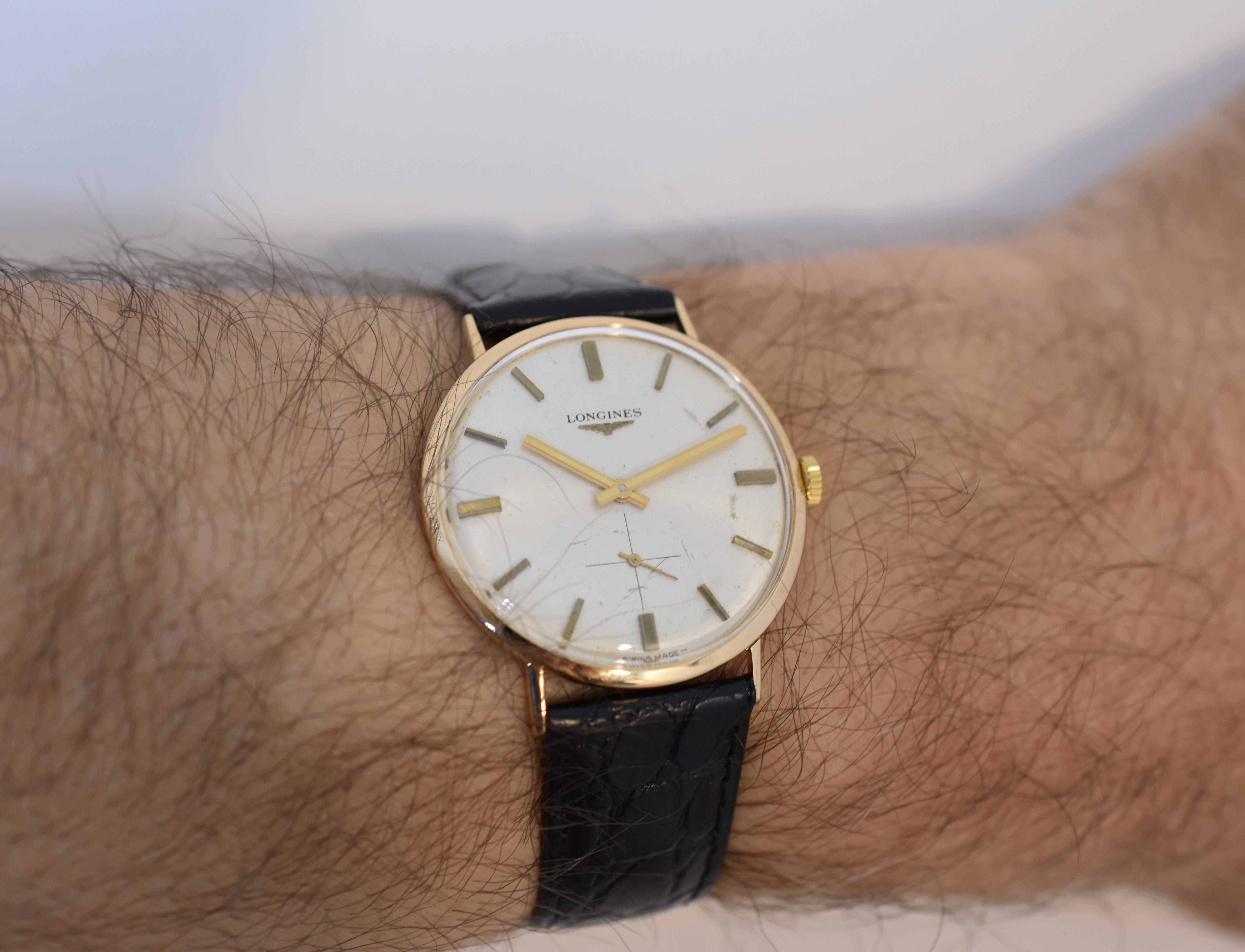 Longines "Classic Man", Calibre mécanique 420, or jaune 18 carats 750/000, Circa 1968