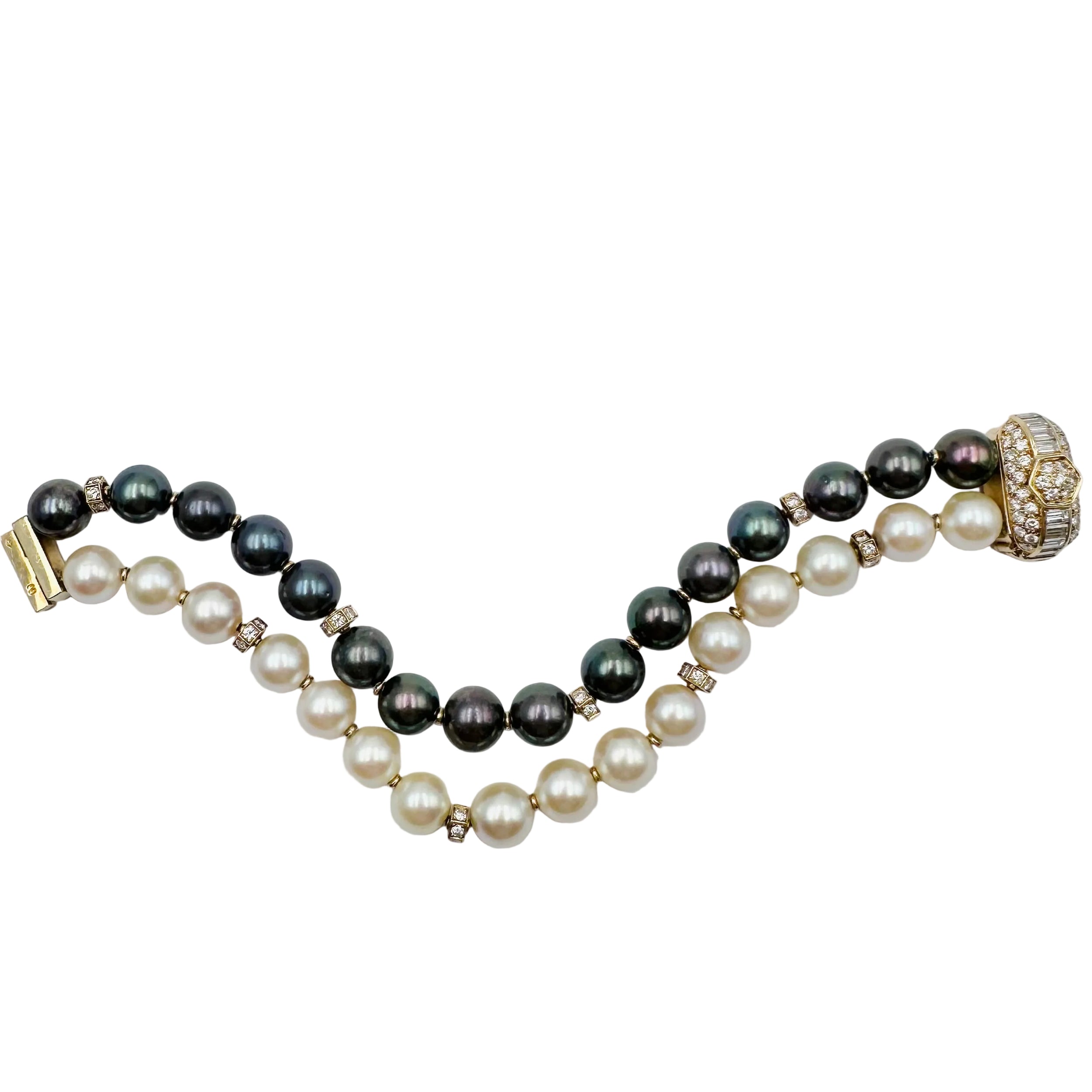 Bracelet BOUCHERON en or jaune, perles et diamants