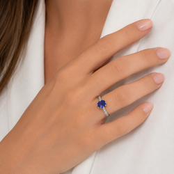 Bague Solitaire en or blanc, tanzanite et diamants