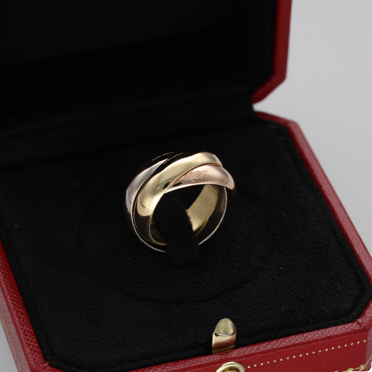 Bague Alliance CARTIER "Trinity" GM en or blanc, or jaune et or rose