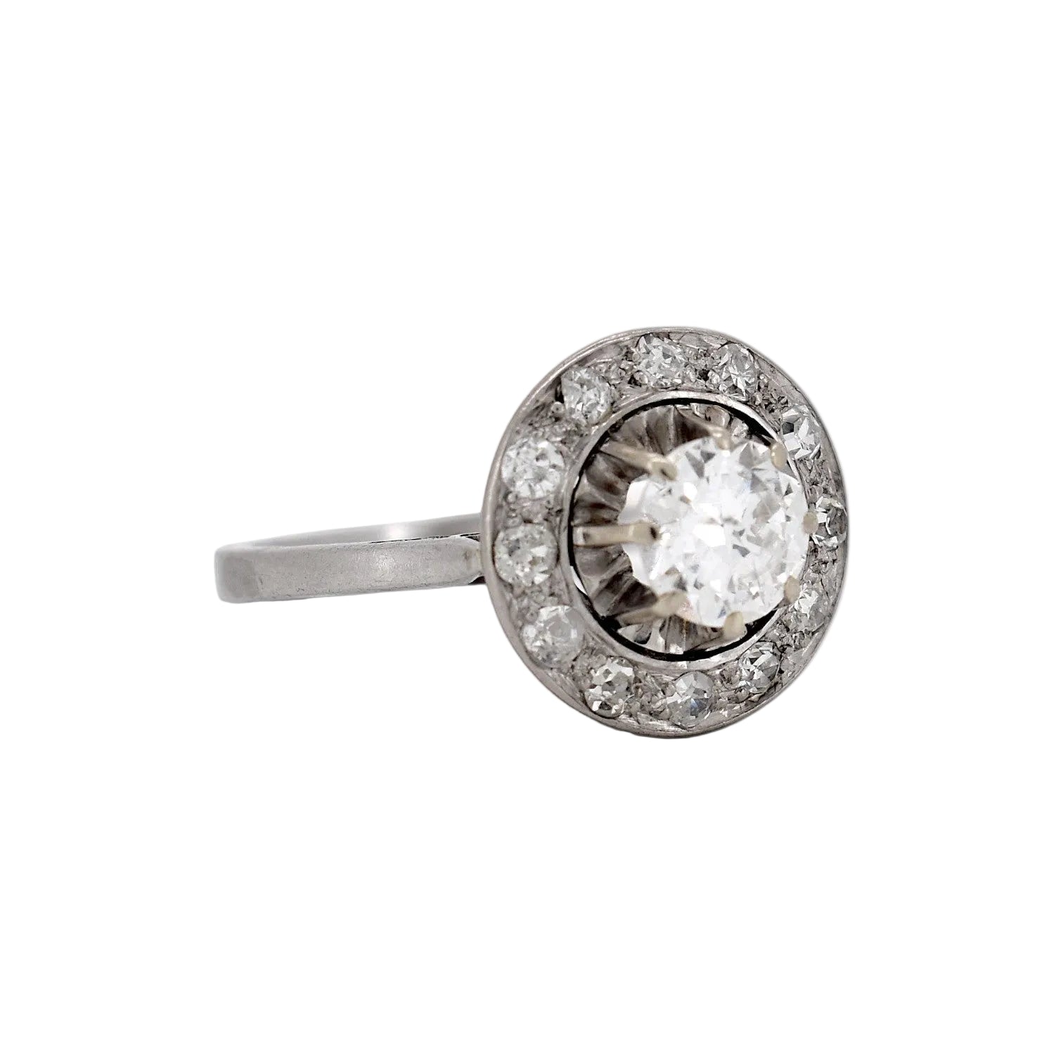 Bague Entourage en or blanc et diamants