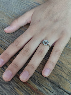 Bague cible en or jaune et diamants