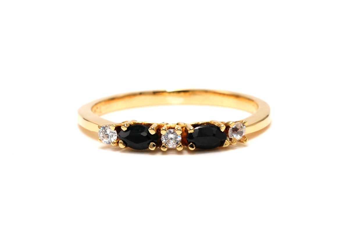Bague Alliance en or jaune, saphirs et diamants